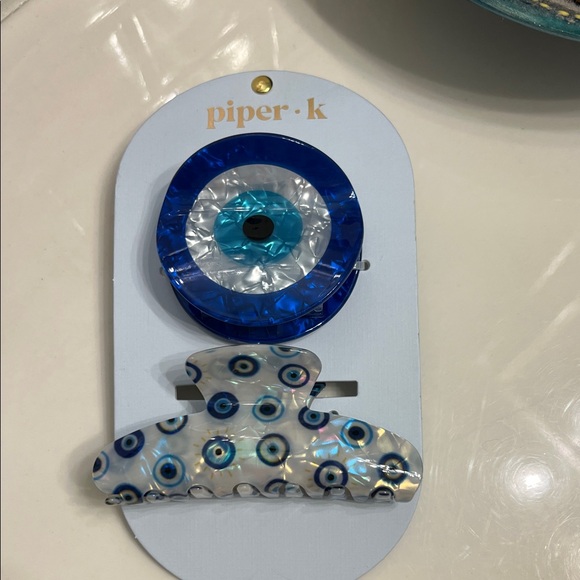 Piper Other - Piper Blue and White Eye Design Hair Clip Set